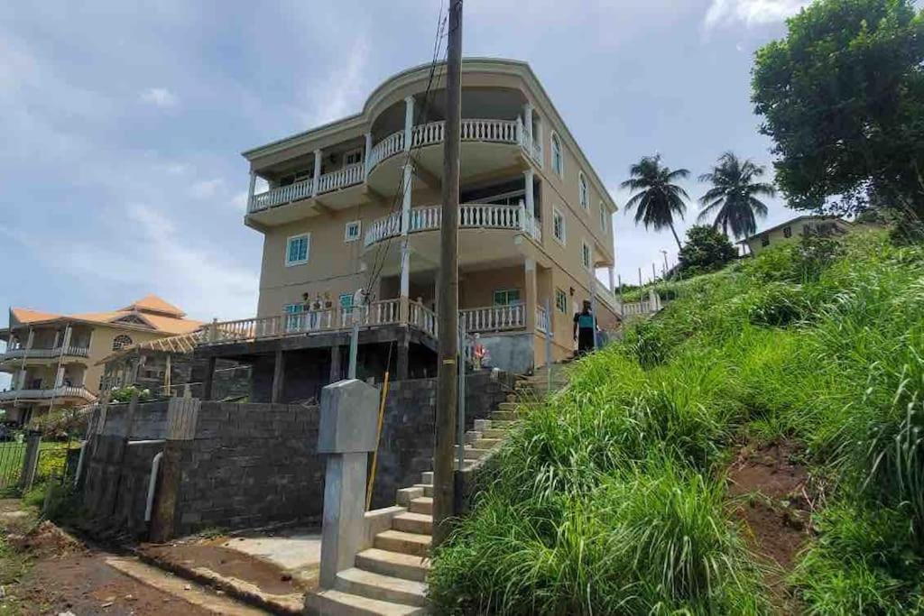 Ark Royal Of The Caribbean Apartment Arnos Vale Exterior foto